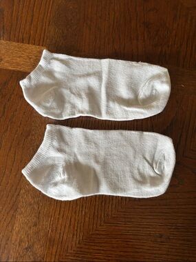 White ankle Socks